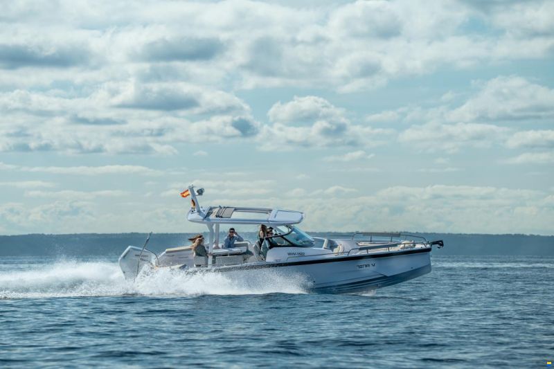 Axopar 29 ST Sun Top