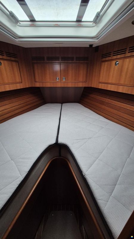 Hallberg-Rassy 55