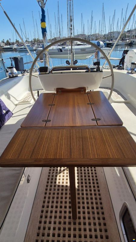 Hallberg-Rassy 55