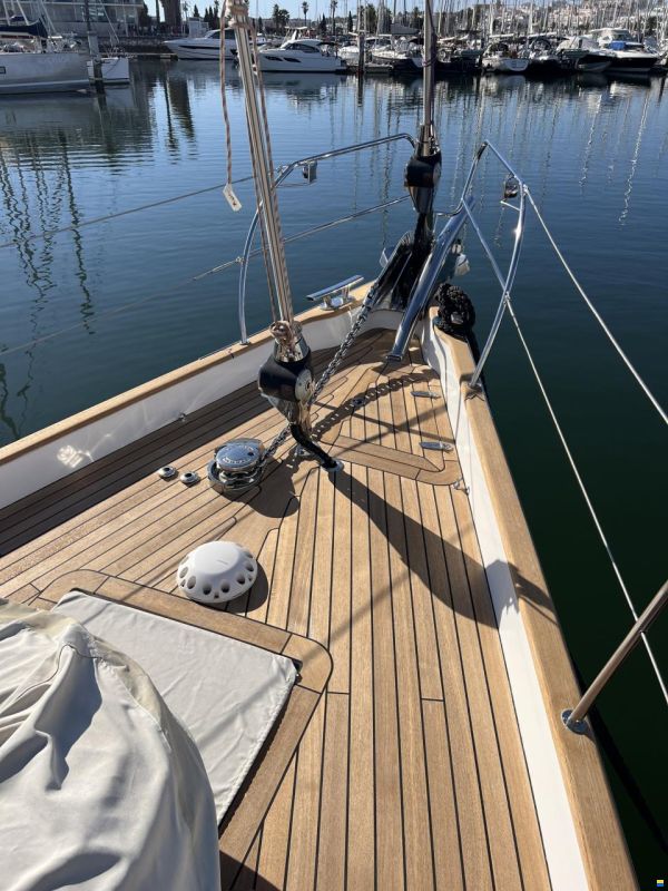 Hallberg-Rassy 55