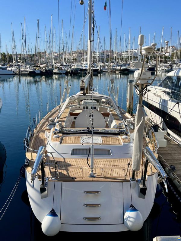 Hallberg-Rassy 55
