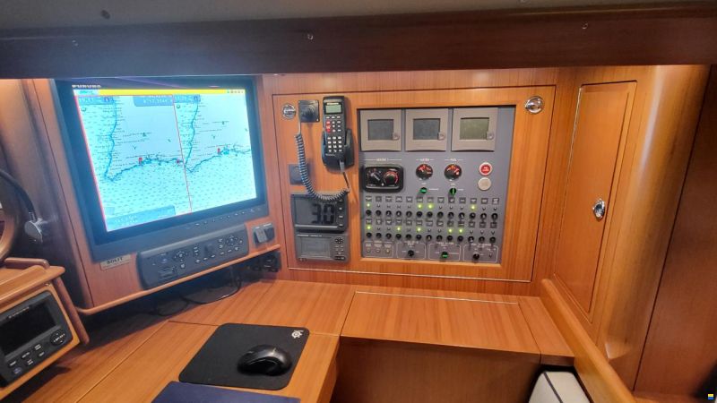Hallberg-Rassy 55