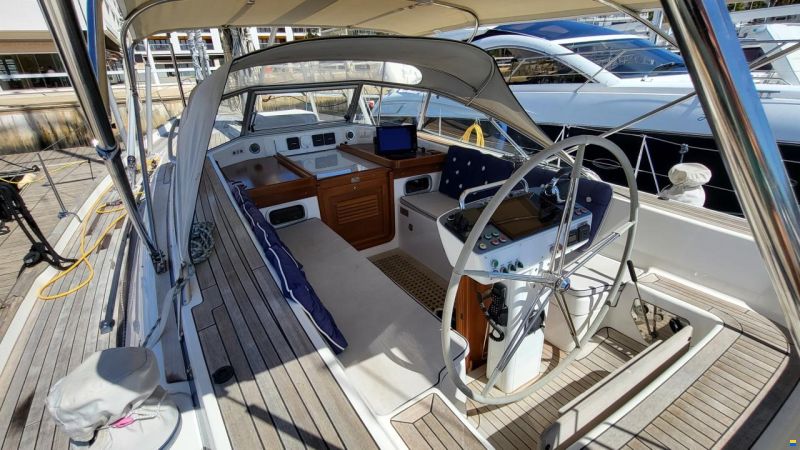 Hallberg-Rassy 55