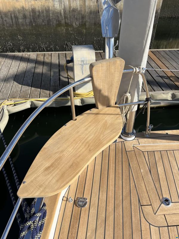 Hallberg-Rassy 55