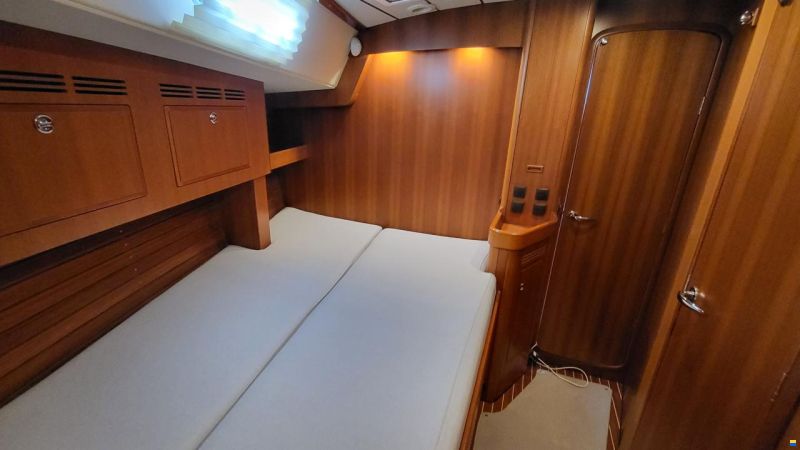 Hallberg-Rassy 55