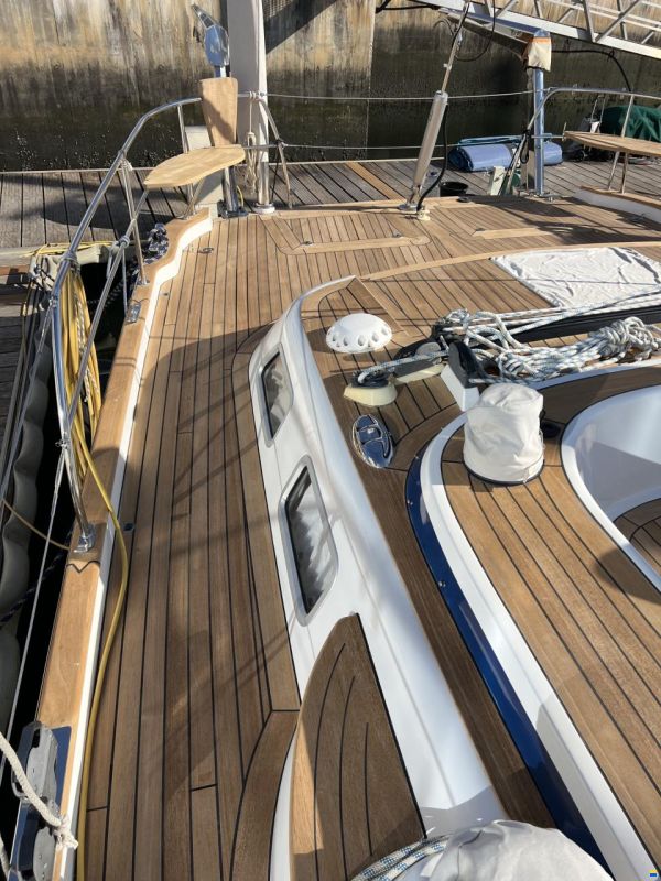 Hallberg-Rassy 55