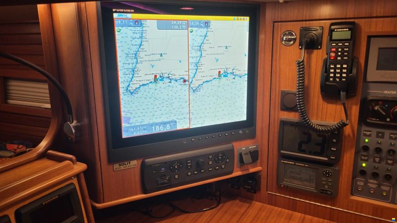 Hallberg-Rassy 55