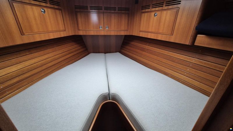Hallberg-Rassy 55