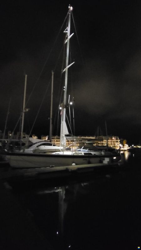 Hallberg-Rassy 55