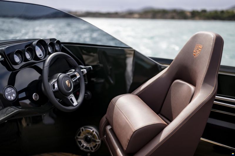 Frauscher x Porsche 850 Fantom