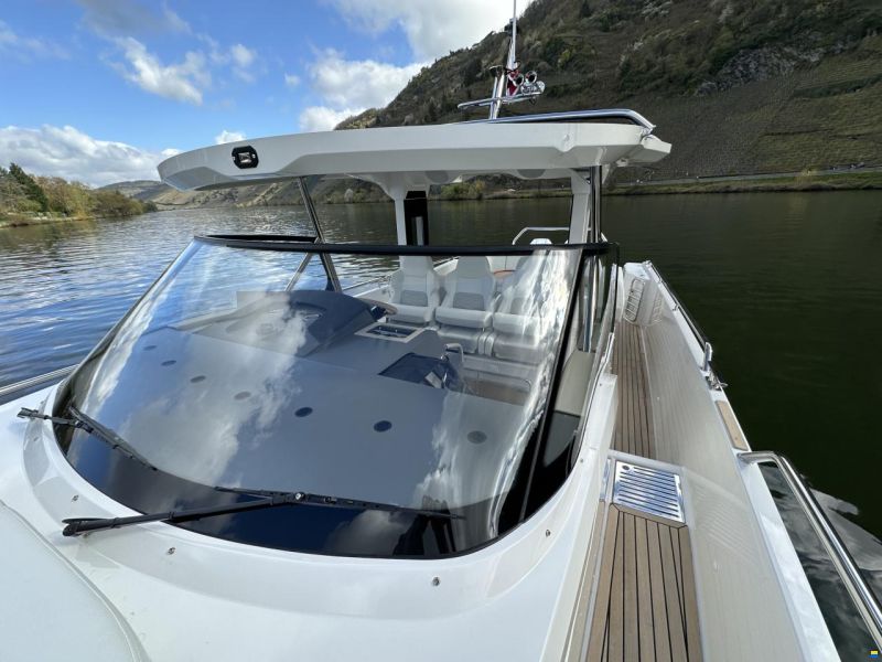Nimbus T12