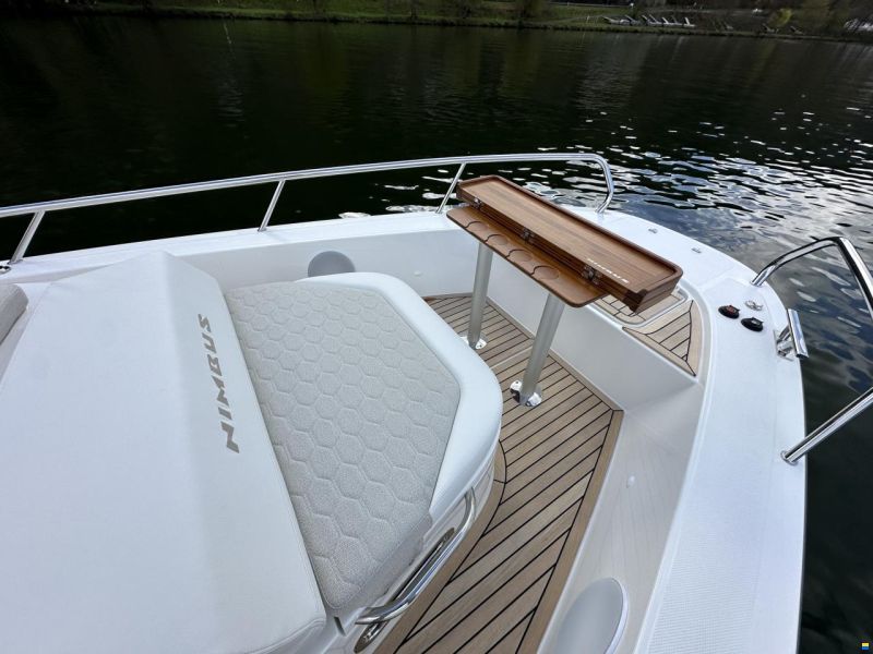 Nimbus T12