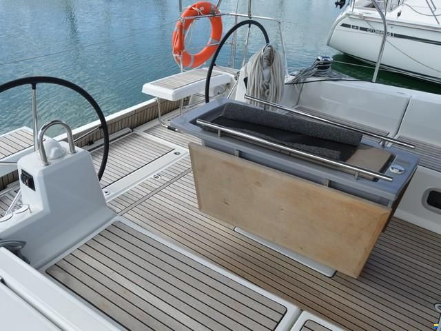 Beneteau Oceanis 41.1