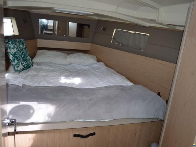 Beneteau Oceanis 41.1