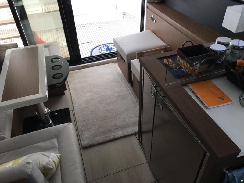 Jeanneau Velasco 43f