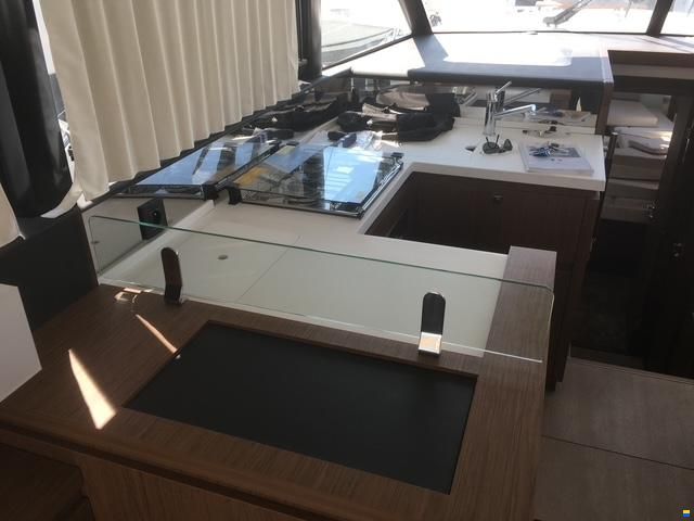 Jeanneau Velasco 43f