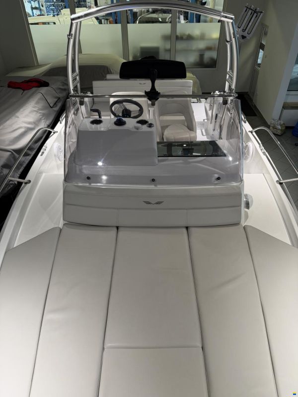 Beneteau Flyer 7 Sundeck