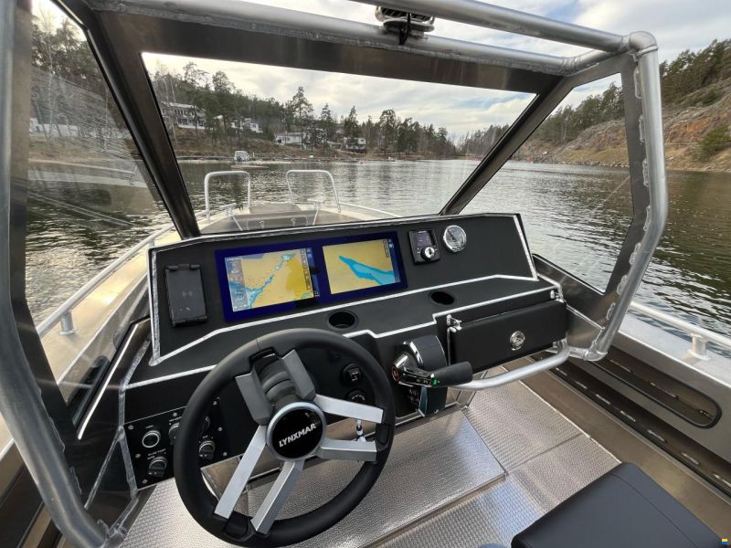 Lynxmar O22