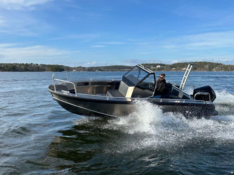 Lynxmar O22
