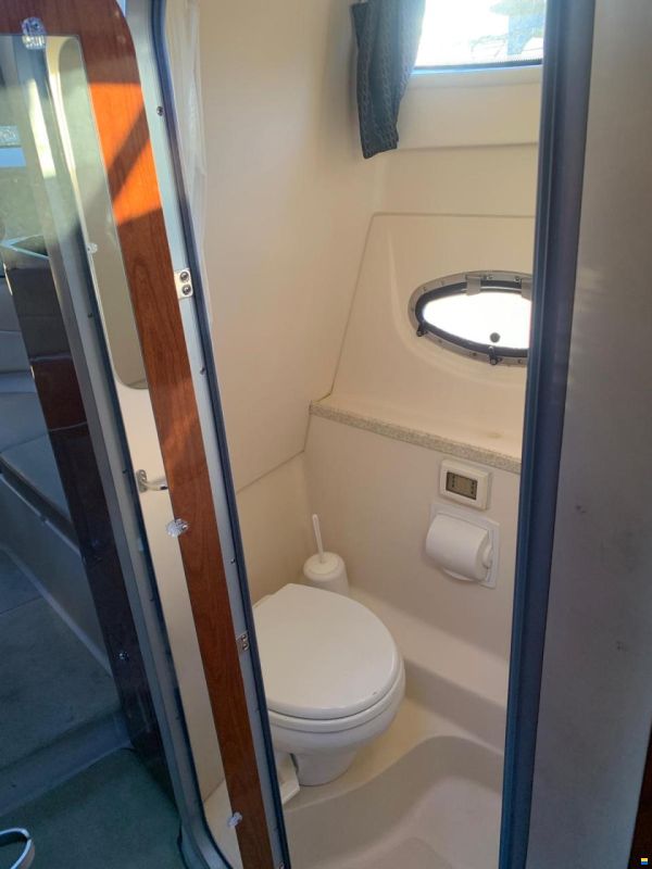 Regal 2860 Window Express