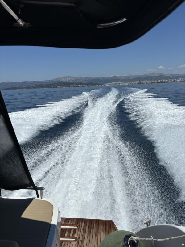 Azimut 43 Atlantis