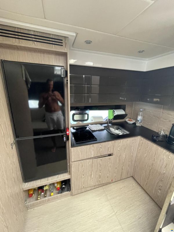 Azimut 43 Atlantis