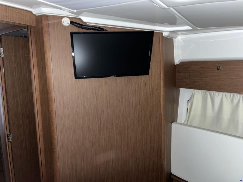 Jeanneau MERRY FISHER 1095