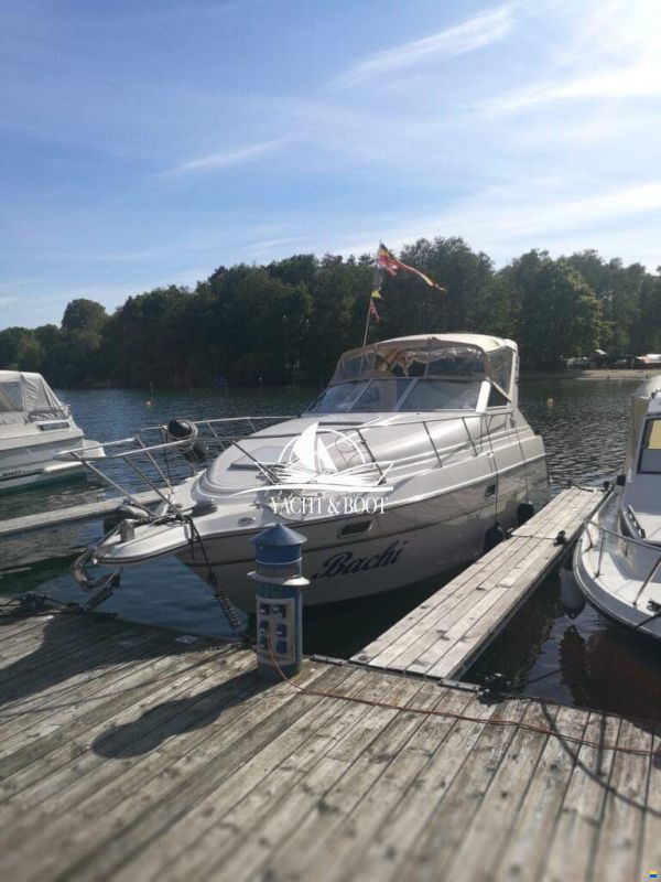 Maxum 2800 SCR