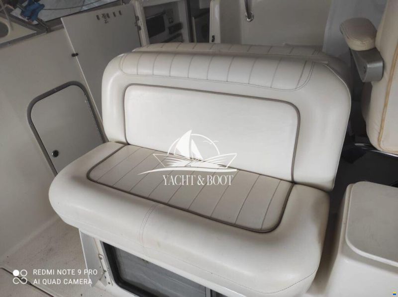Maxum 2800 SCR