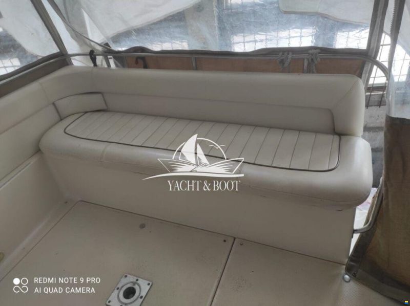 Maxum 2800 SCR