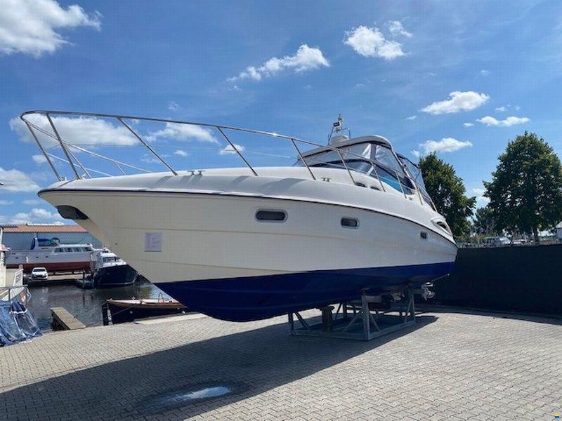 Sealine S38
