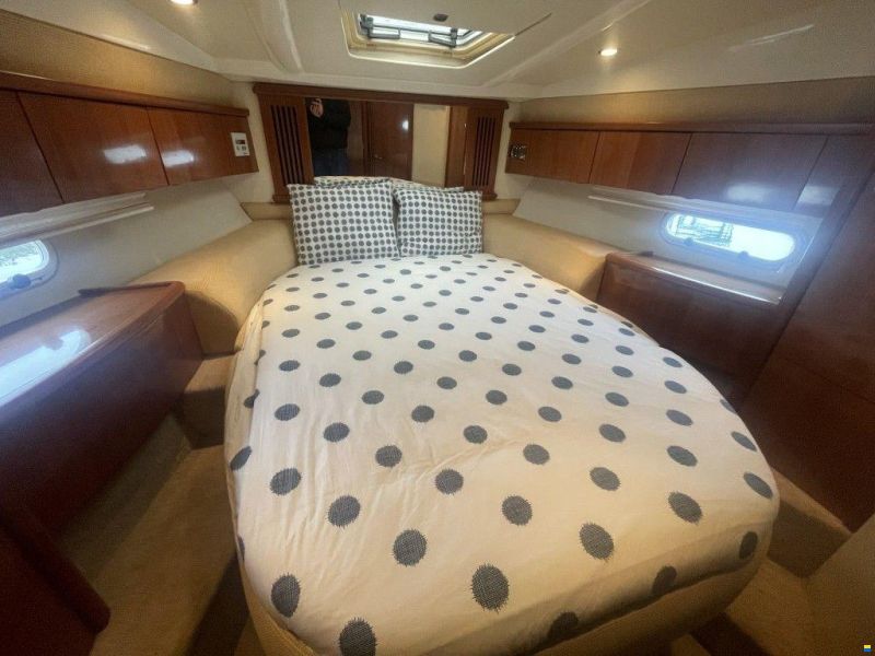 Sealine S38