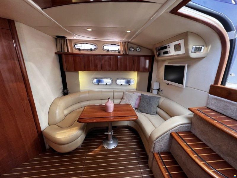Sealine S38