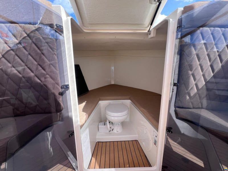 Primeur 850 Tender