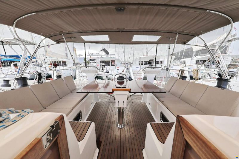 Bavaria Cruiser 51