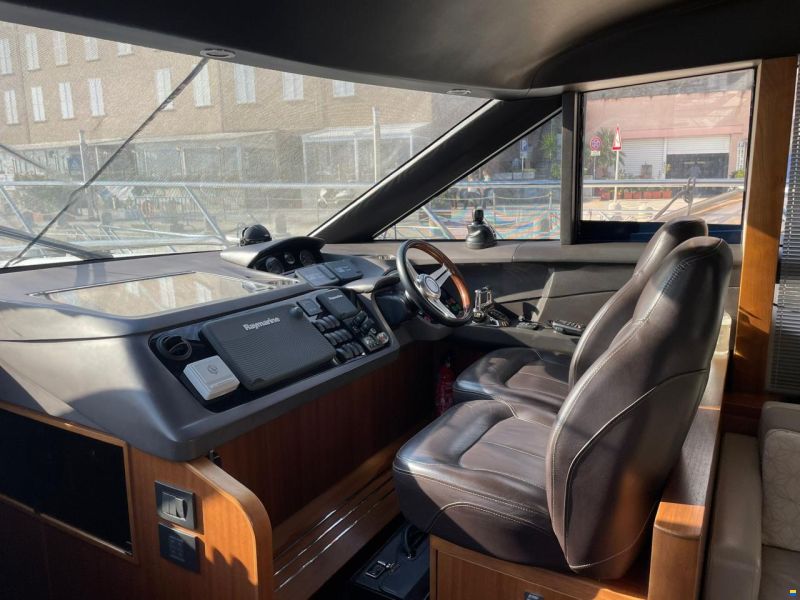 Princess 52 Flybridge