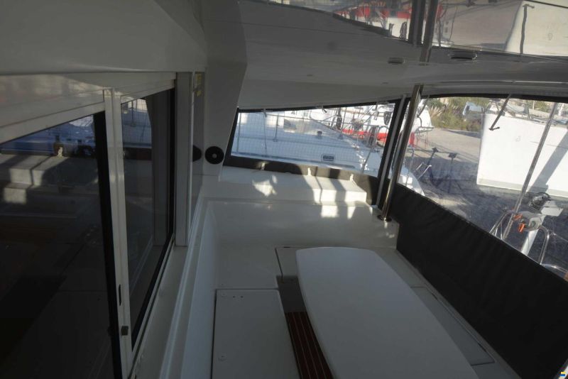 Lagoon 400