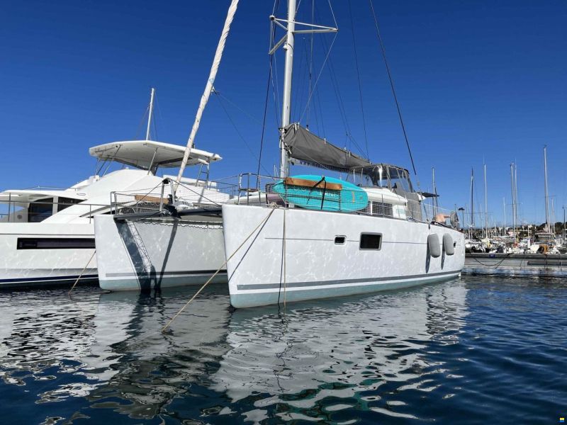 Lagoon 400