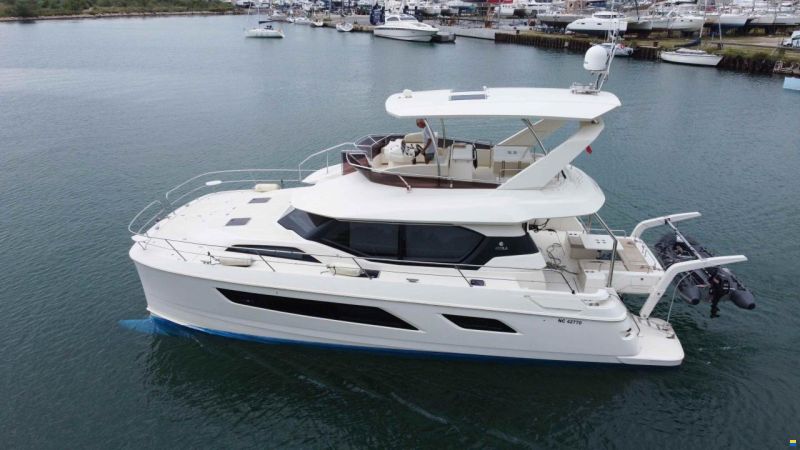 AQUILA 44