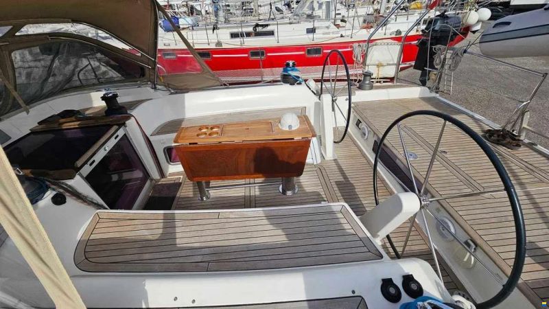 Dufour 525 GL