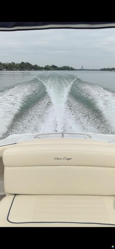 Chris Craft 25 Launch