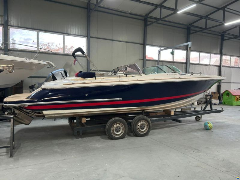 Chris Craft 25 Launch