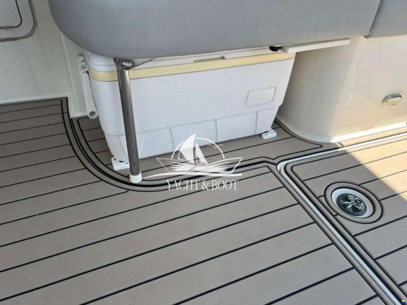 Bayliner 325