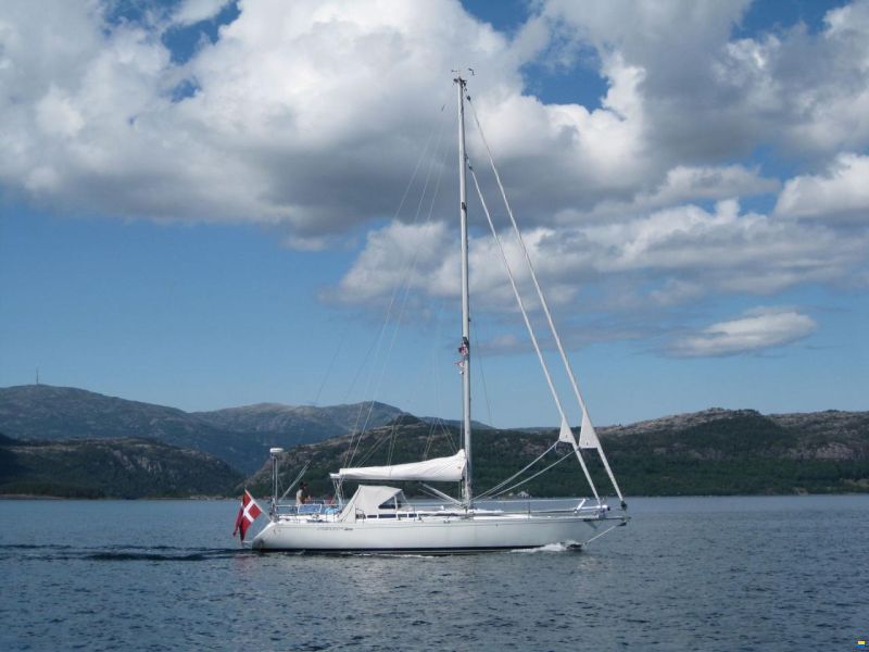 Beneteau First 405