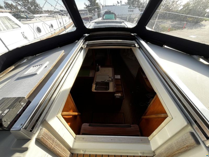 Beneteau First 405