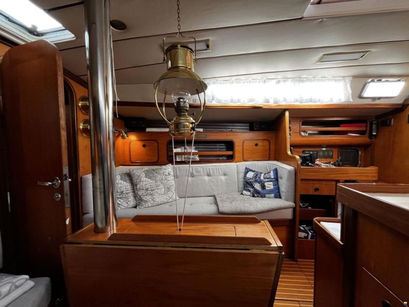 Beneteau First 405