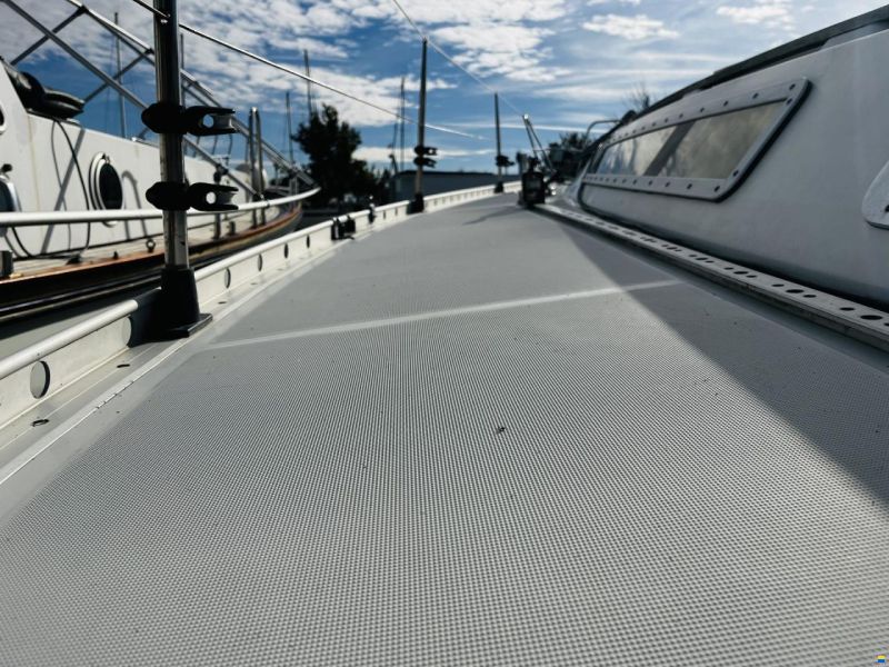 Beneteau First 405