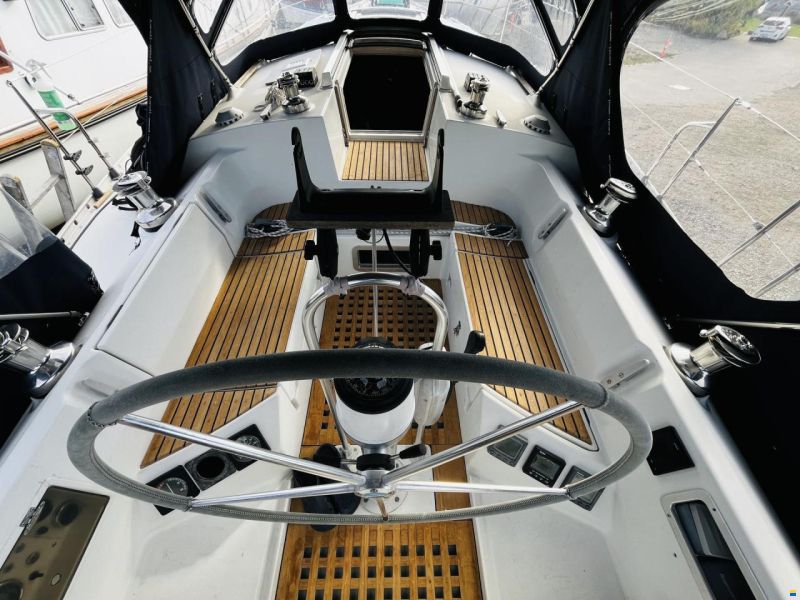 Beneteau First 405