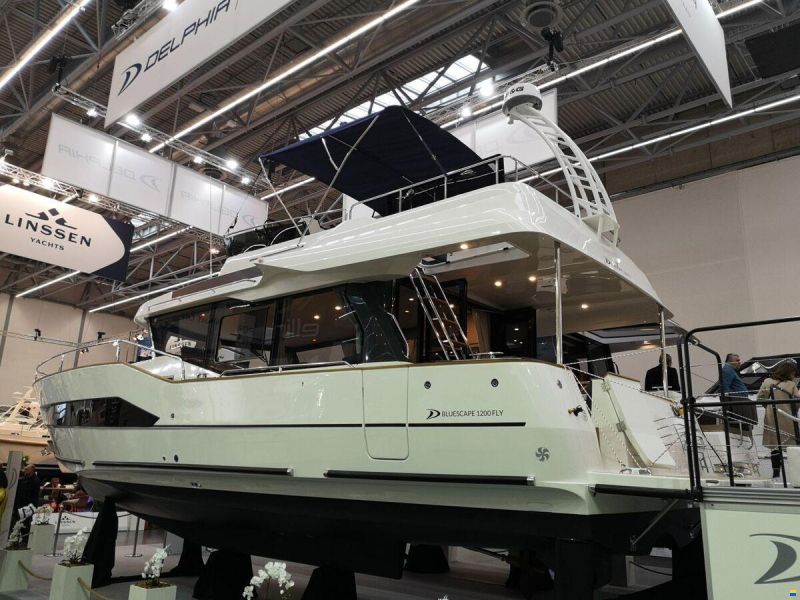 Delphia Yachts 12 Flylounge