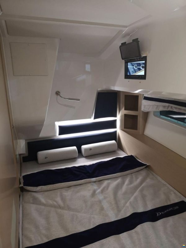 Delphia Yachts 12 Flylounge